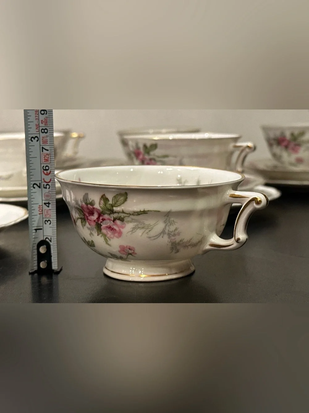 LIMOGES FRANCE TEA SERVICE FOR 8 HAVILAND SYLVIA CUPS SAUCERS PLATES SHABBY CHIC